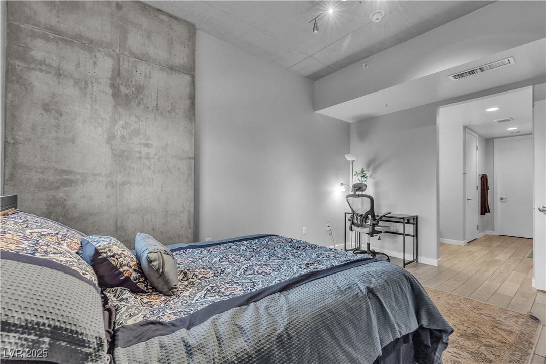 353 East Bonneville Avenue 557 Las Vegas NV 89101
