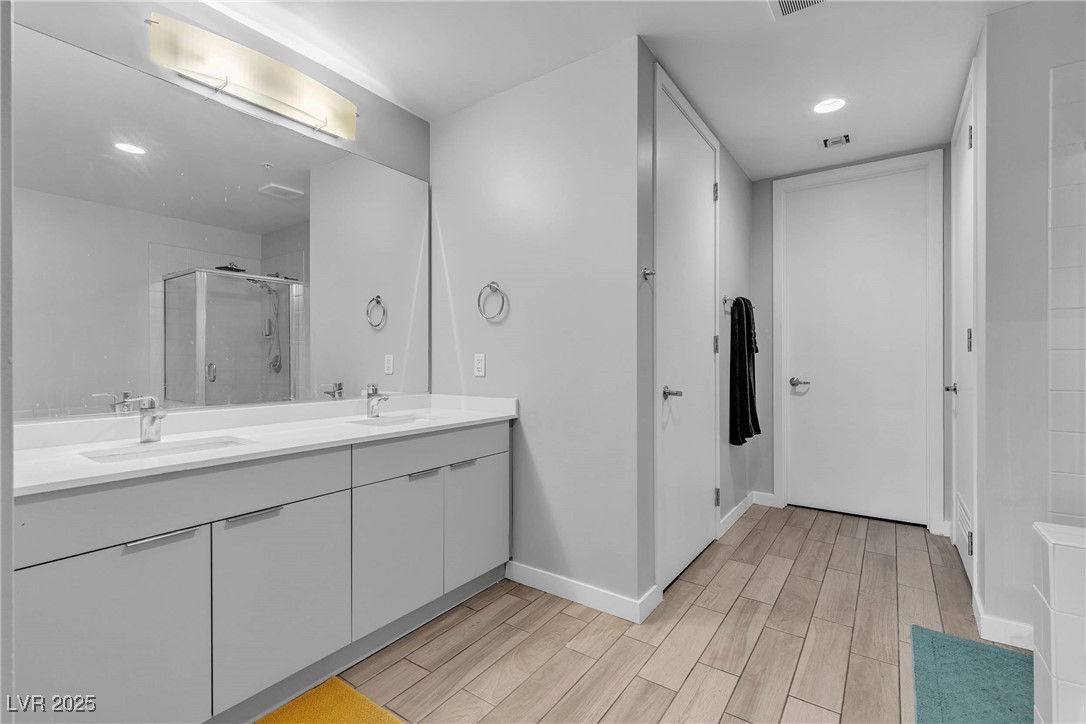 353 East Bonneville Avenue 557 Las Vegas NV 89101