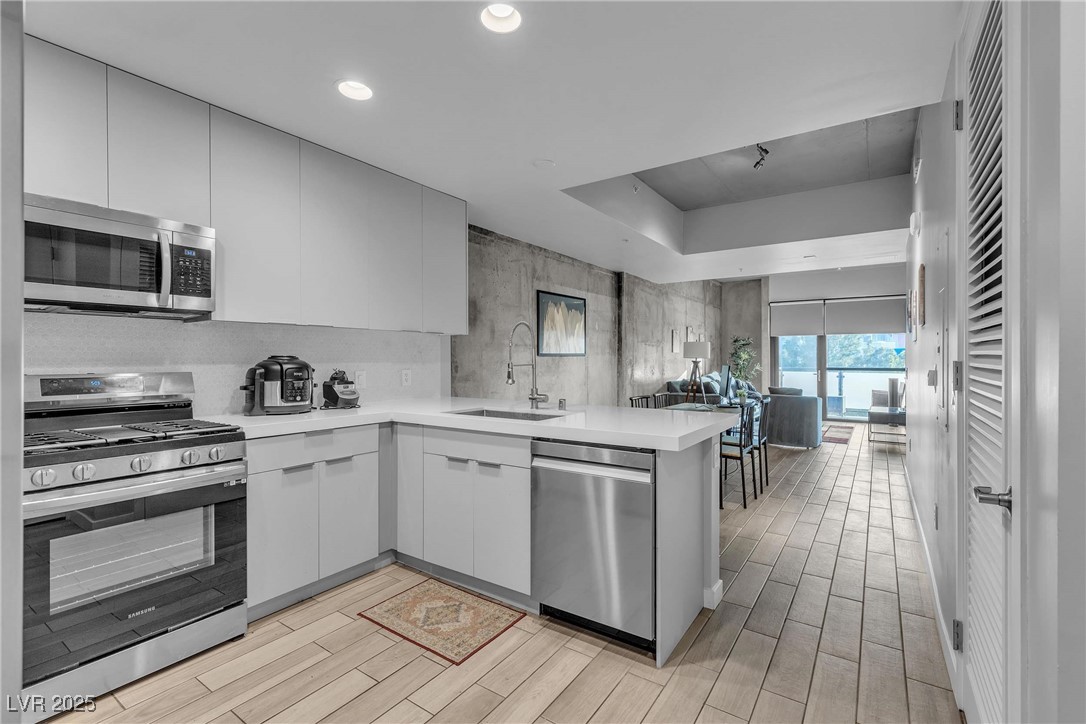 353 East Bonneville Avenue 557 Las Vegas NV 89101