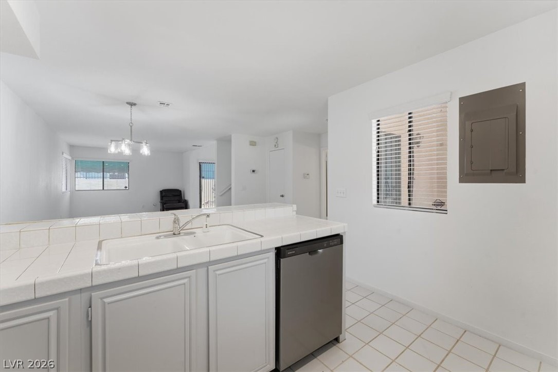 2220 Pine Breeze Lane 102 Las Vegas NV 89119
