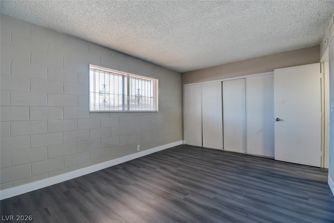 625 South Royal Crest Circle 13 Las Vegas NV 89169