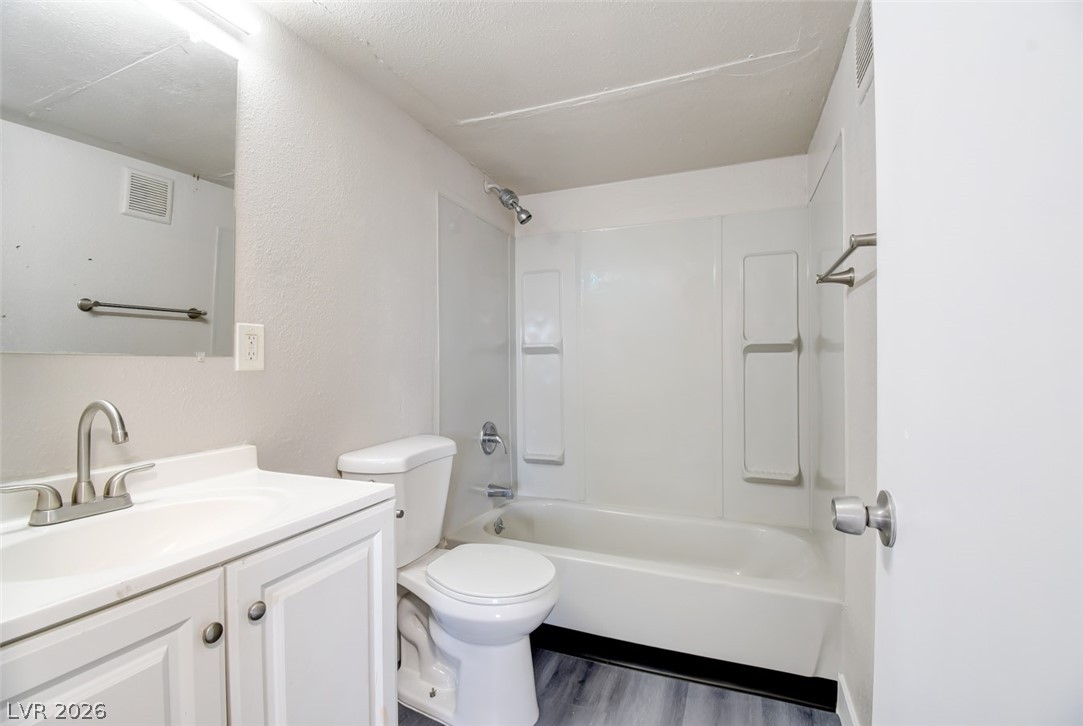 625 South Royal Crest Circle 13 Las Vegas NV 89169