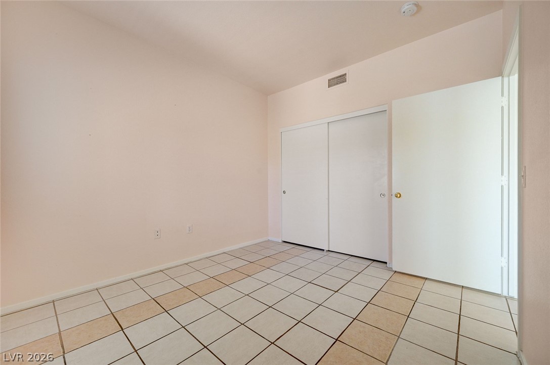 2152 Gravel Hill Street 103 Las Vegas NV 89117