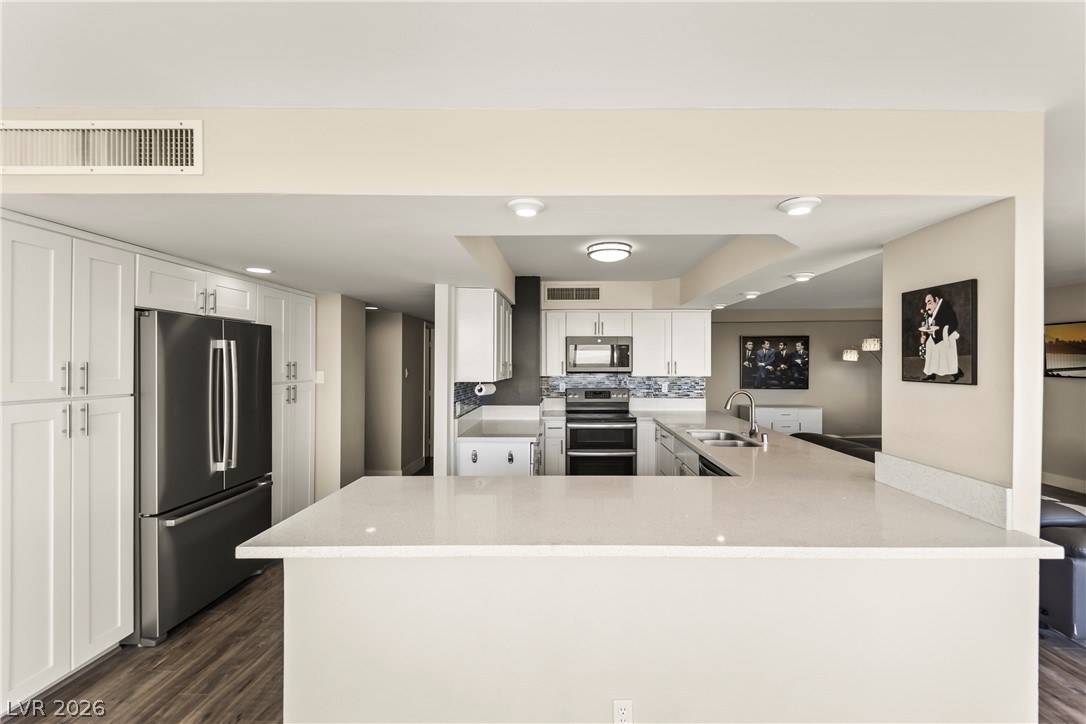 3111 Bel Air Drive 21f Las Vegas NV 89109