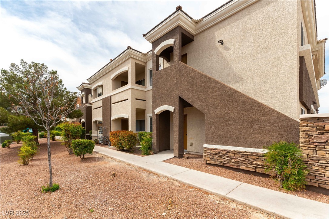 9303 Gilcrease Avenue 1215 Las Vegas NV 89149