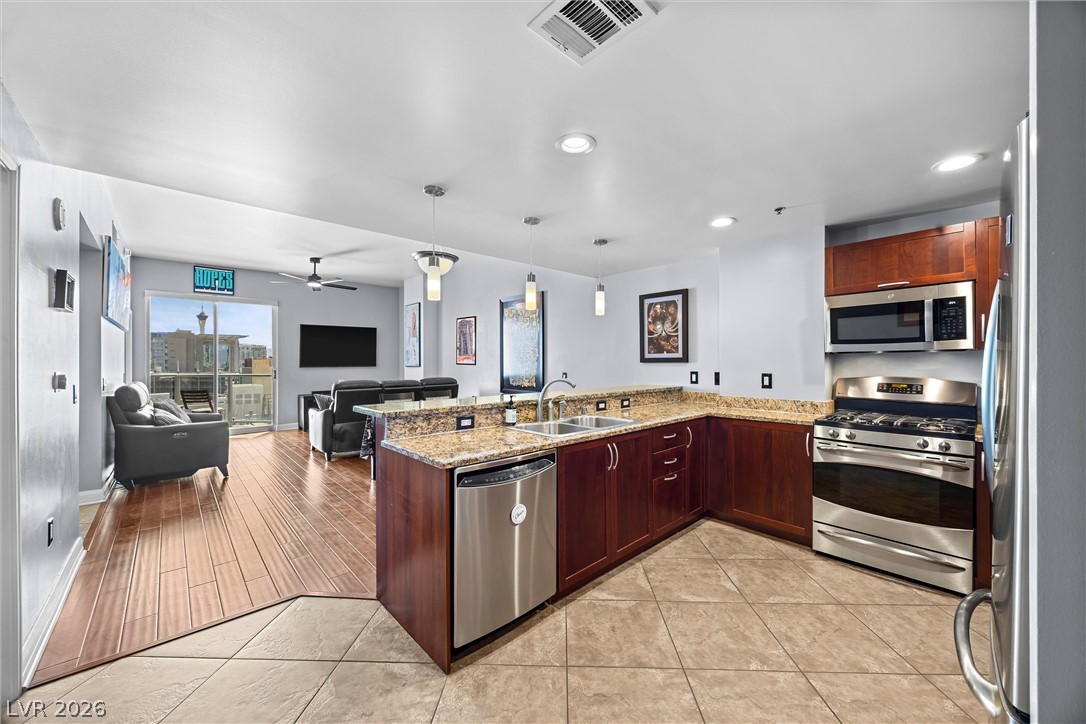 150 Las Vegas Boulevard 914 Las Vegas NV 89101