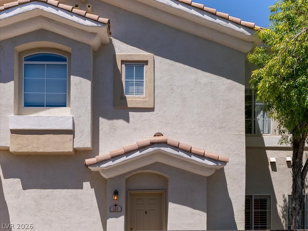 1500 Ruby Cliffs Lane 103 Las Vegas NV 89144
