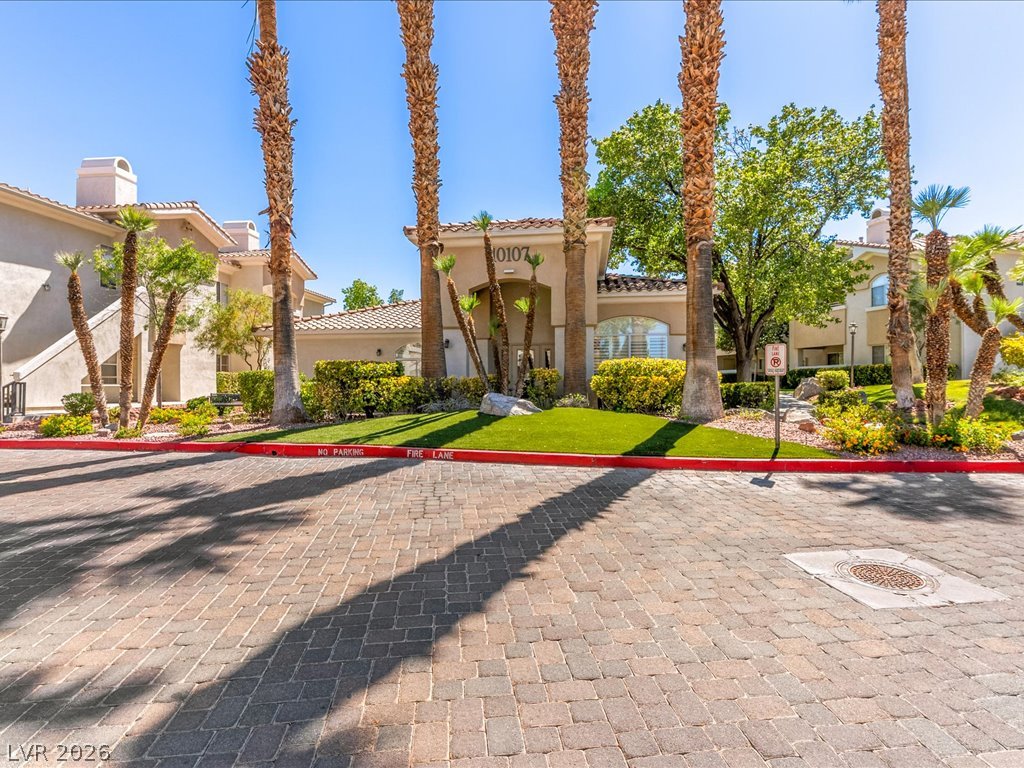 1500 Ruby Cliffs Lane 103 Las Vegas NV 89144