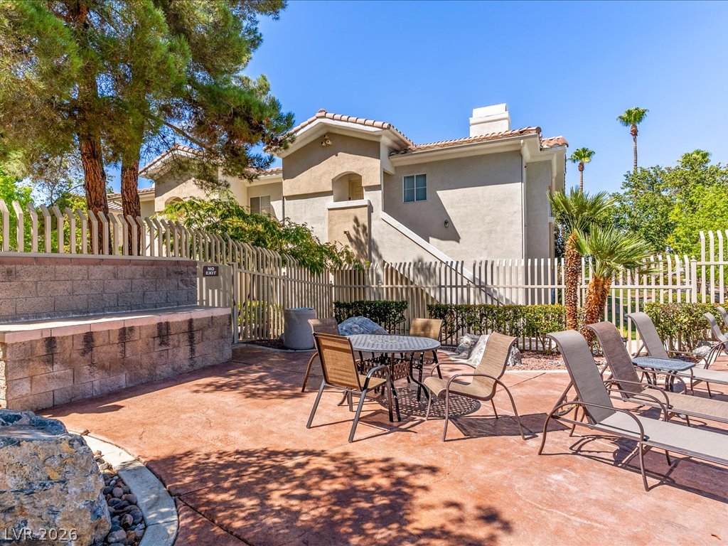 1500 Ruby Cliffs Lane 103 Las Vegas NV 89144