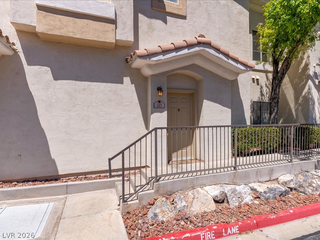 1500 Ruby Cliffs Lane 103 Las Vegas NV 89144