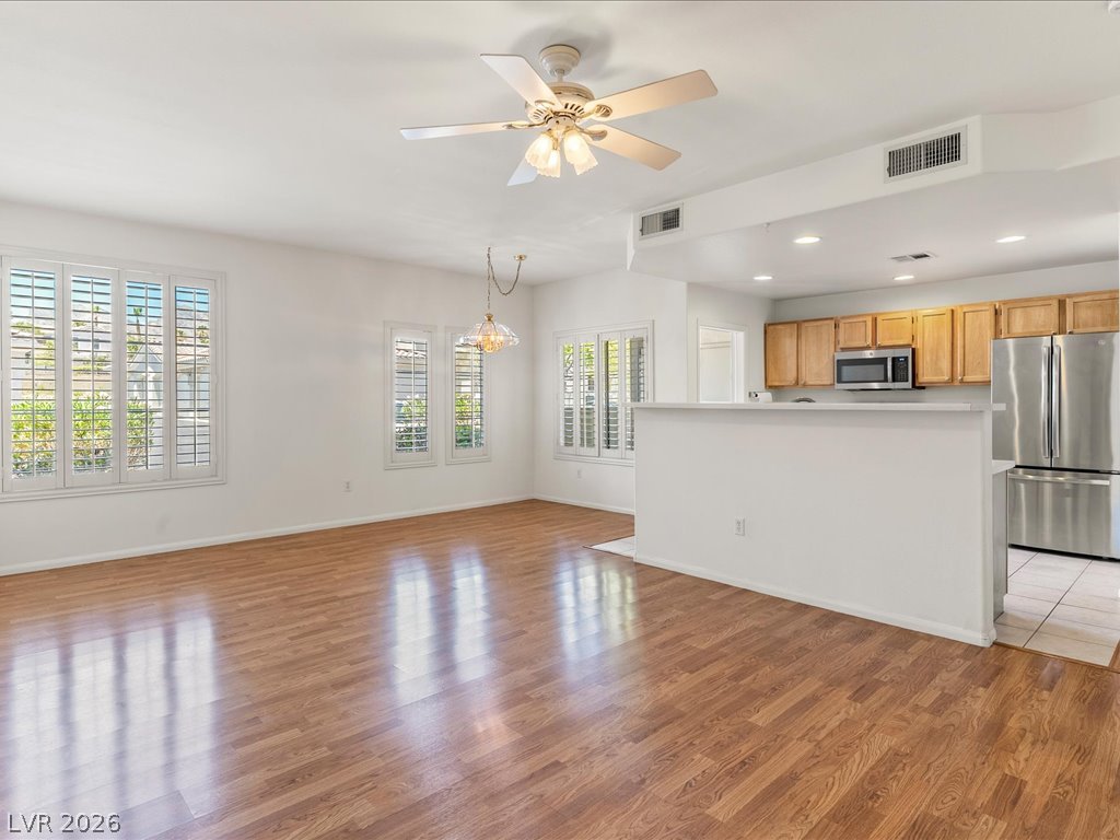 1500 Ruby Cliffs Lane 103 Las Vegas NV 89144