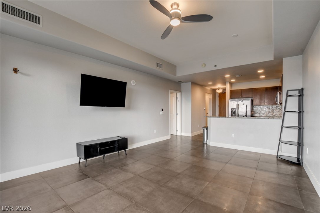 8255 Las Vegas Boulevard 1504 Las Vegas NV 89123