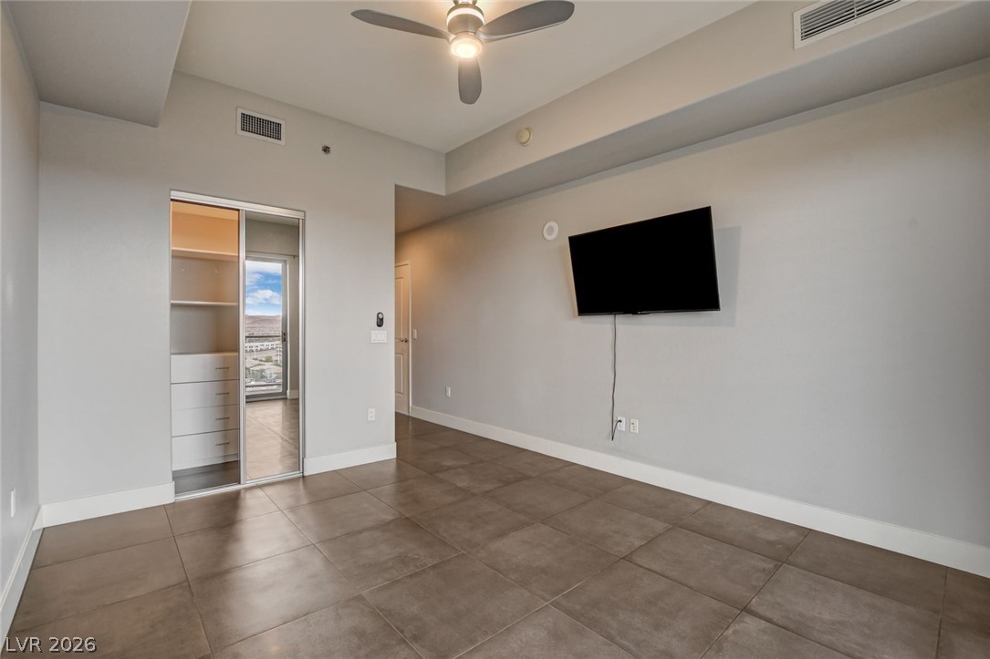 8255 Las Vegas Boulevard 1504 Las Vegas NV 89123