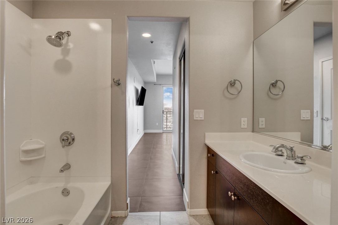 8255 Las Vegas Boulevard 1504 Las Vegas NV 89123