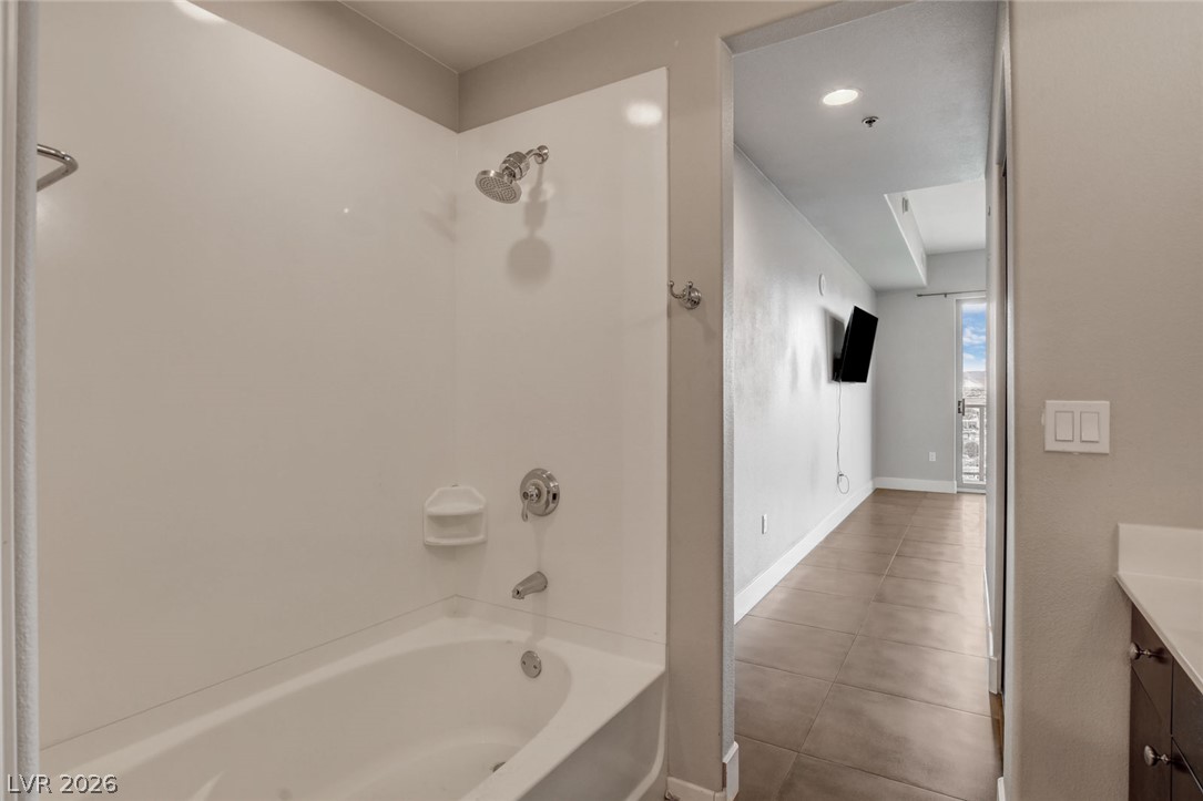 8255 Las Vegas Boulevard 1504 Las Vegas NV 89123