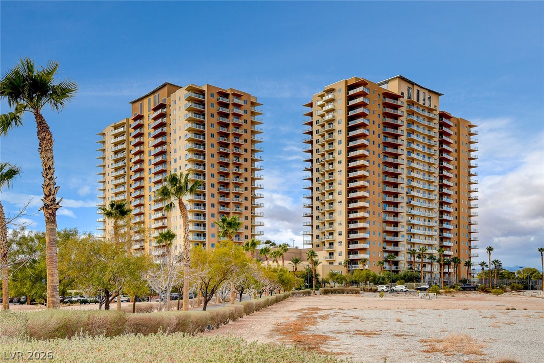 8255 Las Vegas Boulevard 1504 Las Vegas NV 89123