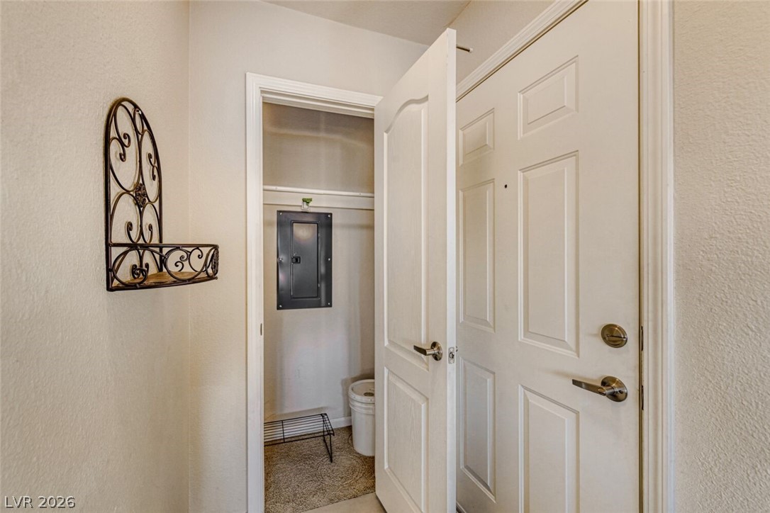 668 Oakmont Avenue 1706 Las Vegas NV 89109