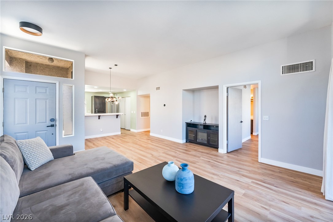 3125 North Buffalo Drive 2097 Las Vegas NV 89128
