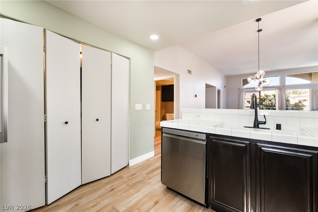 3125 North Buffalo Drive 2097 Las Vegas NV 89128