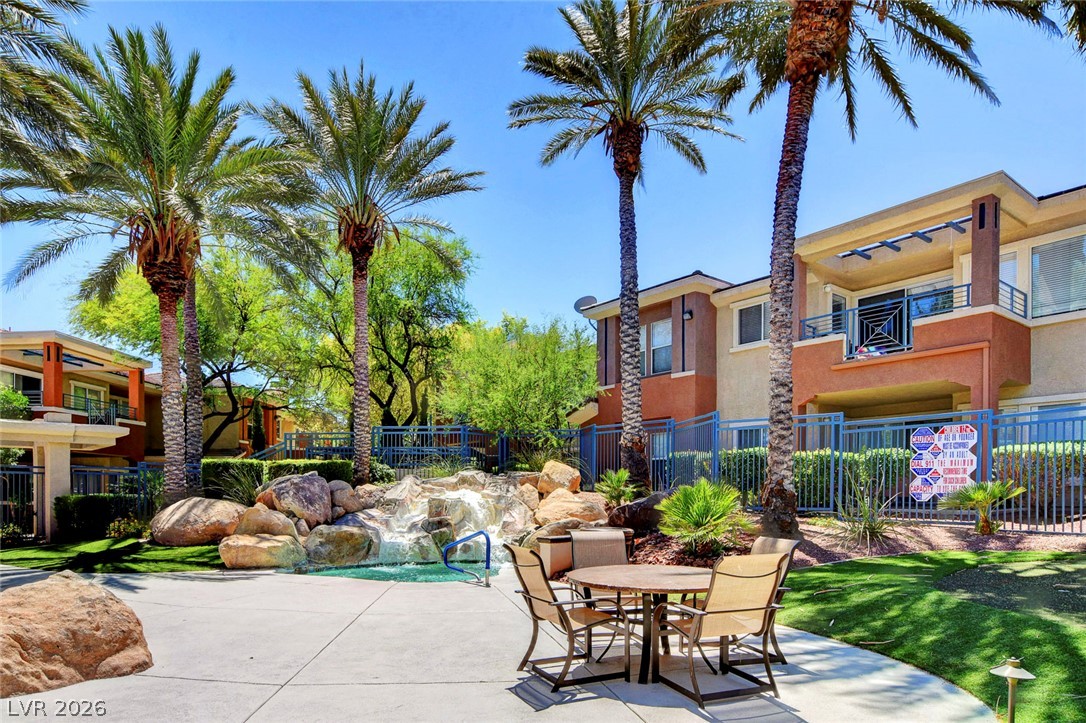 10820 Amber Ridge Drive 202 Las Vegas NV 89144