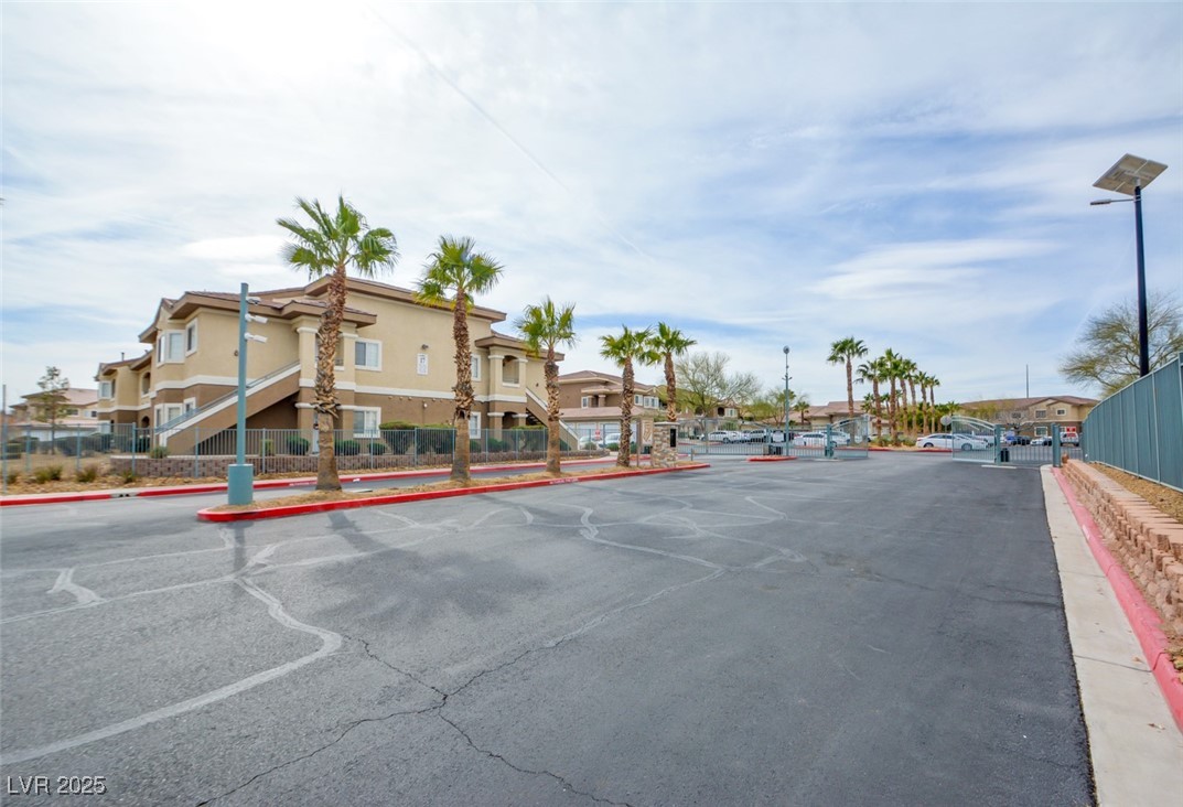 833 Aspen Peak Loop 712 Henderson NV 89011