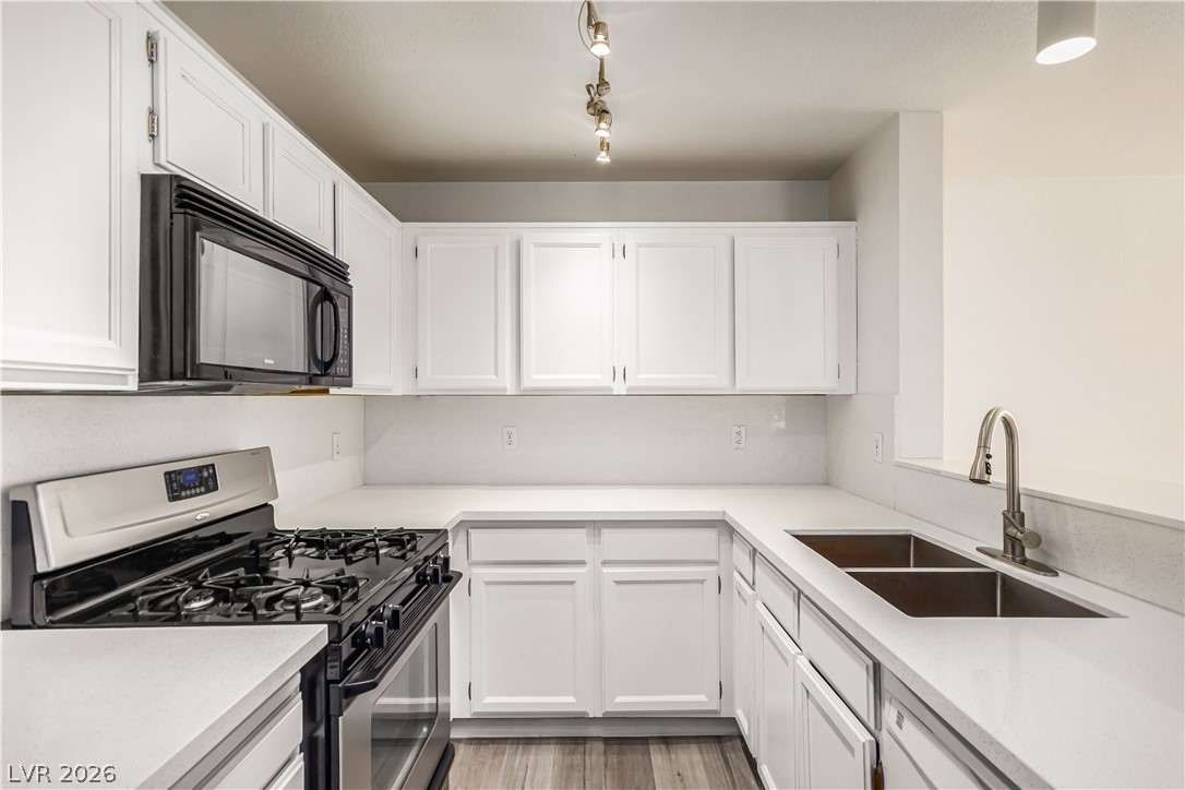 8452 Boseck Drive 217 Las Vegas NV 89145