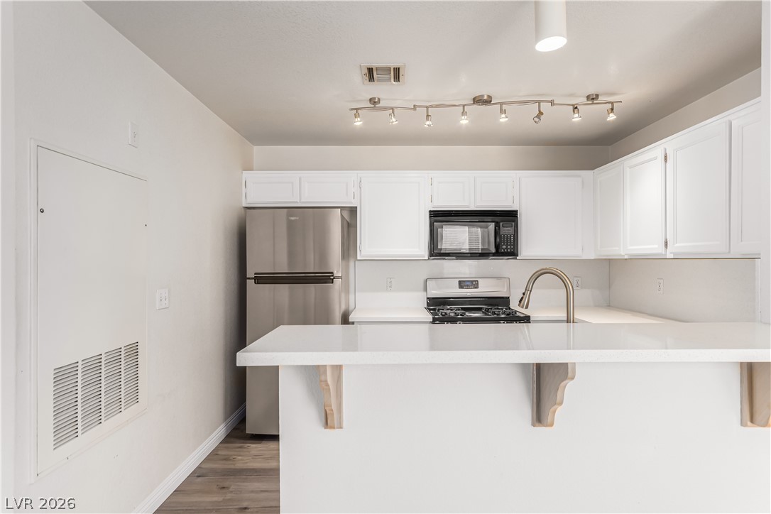 8452 Boseck Drive 217 Las Vegas NV 89145