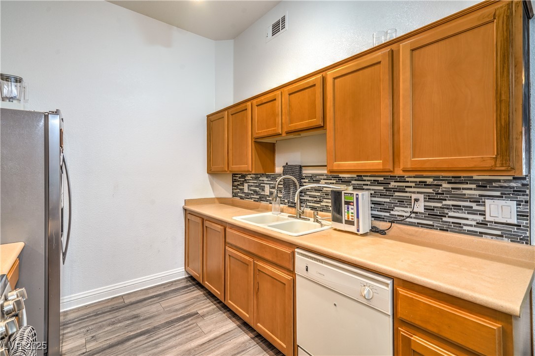 8805 Jeffreys Street 2112 Las Vegas NV 89123