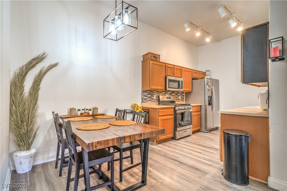 8805 Jeffreys Street 2112 Las Vegas NV 89123