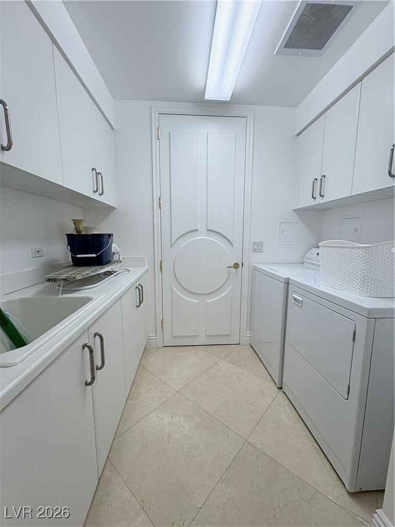 2857 Paradise Road Ph2904 Las Vegas NV 89109