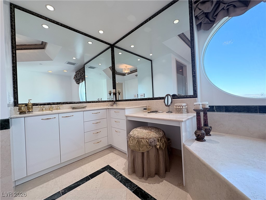 2857 Paradise Road Ph2904 Las Vegas NV 89109