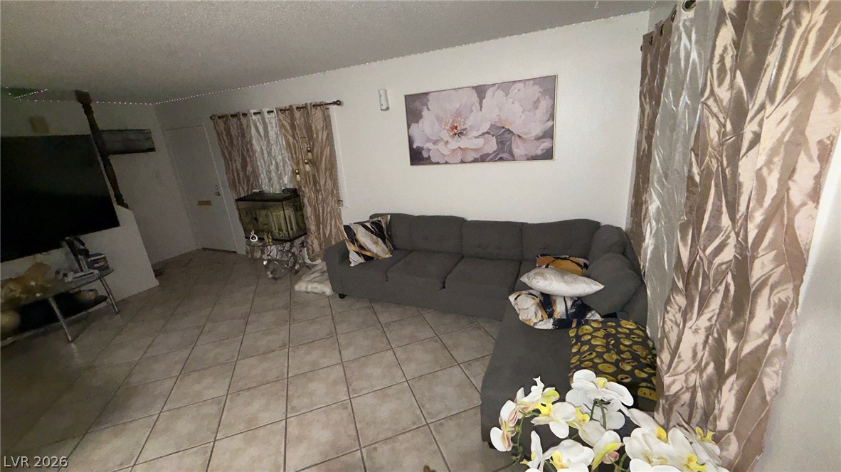 5156 Gray Lane G Las Vegas NV 89119