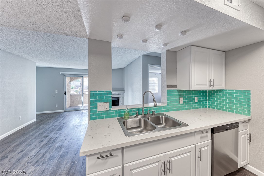 211 Mission Laguna Lane 205 Las Vegas NV 89107