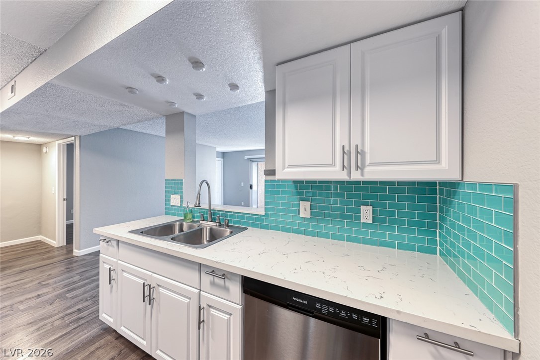 211 Mission Laguna Lane 205 Las Vegas NV 89107