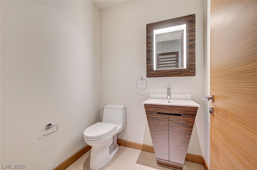 3750 South Las Vegas Boulevard 3707 Las Vegas NV 89158