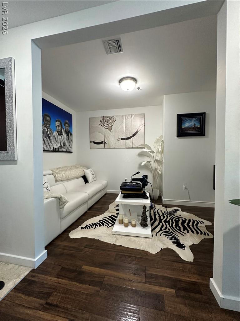 4575 Dean Martin Drive 2907 Las Vegas NV 89103