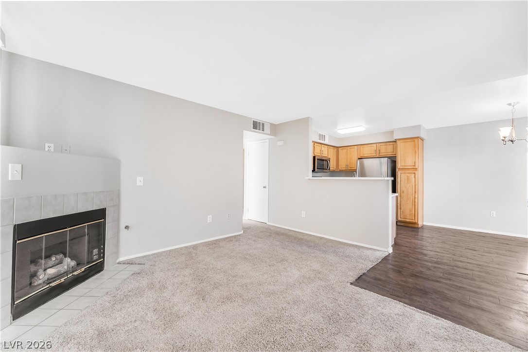 5710 East Tropicana Avenue 2073 Las Vegas NV 89122