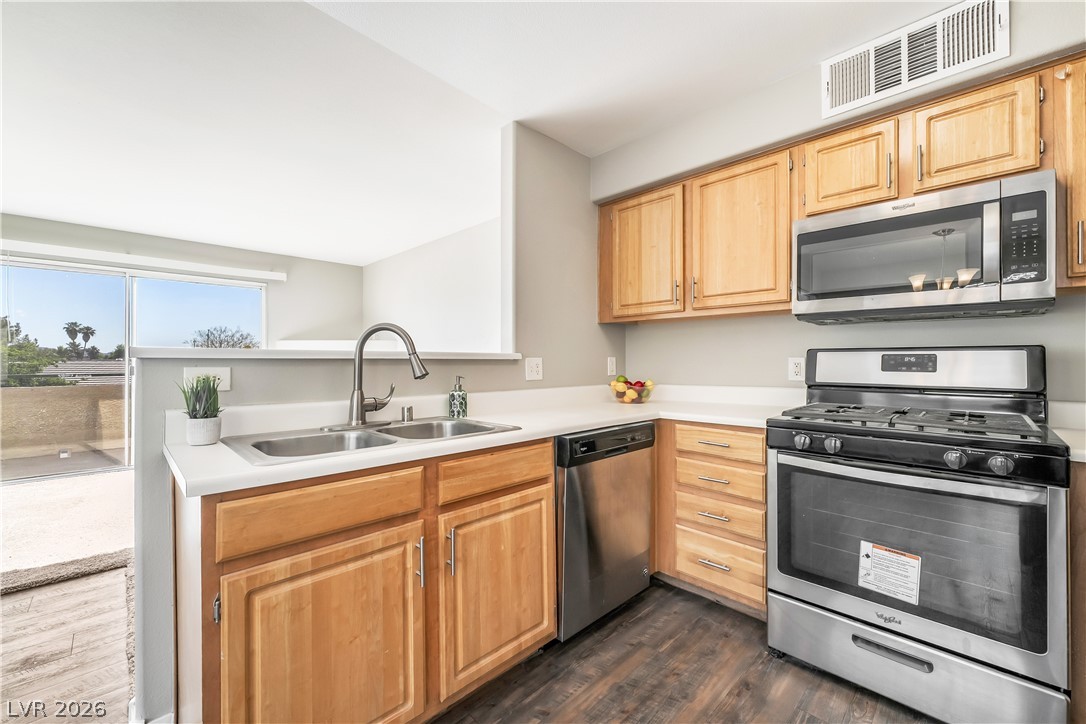5710 East Tropicana Avenue 2073 Las Vegas NV 89122