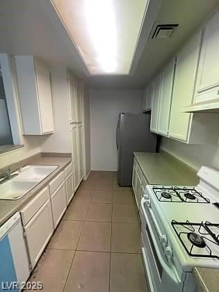 4865 South Torrey Pines Drive 106 Las Vegas NV 89103