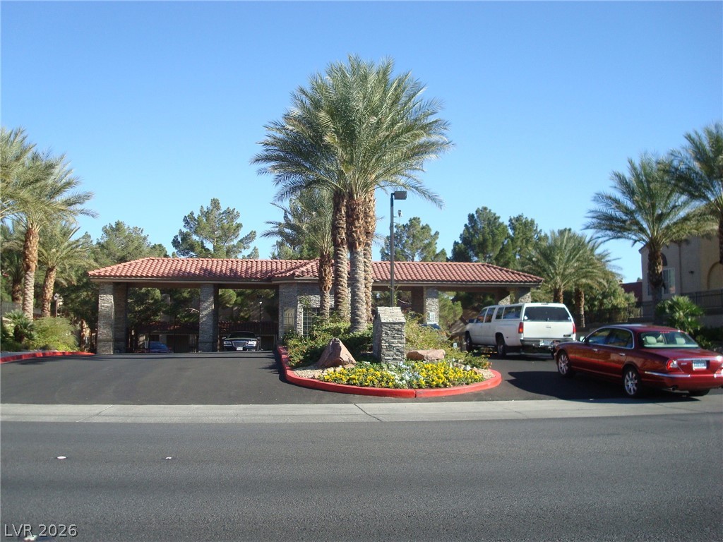 2200 South Fort Apache Road 2199 Las Vegas NV 89117