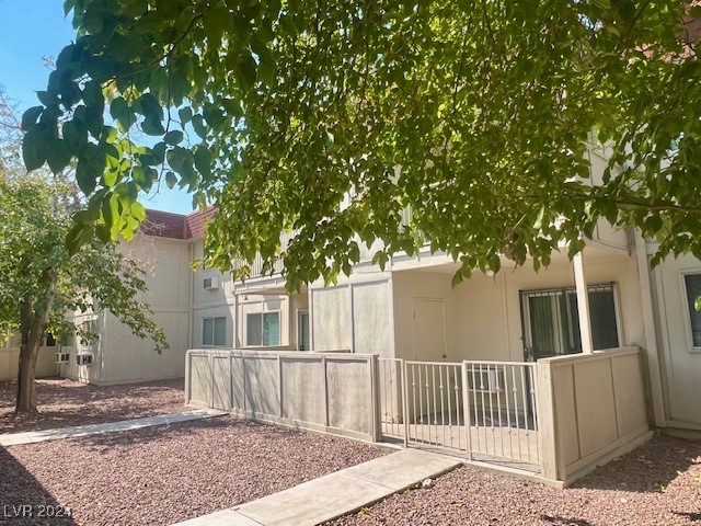 5346 Swenson Street 35 Las Vegas NV 89119
