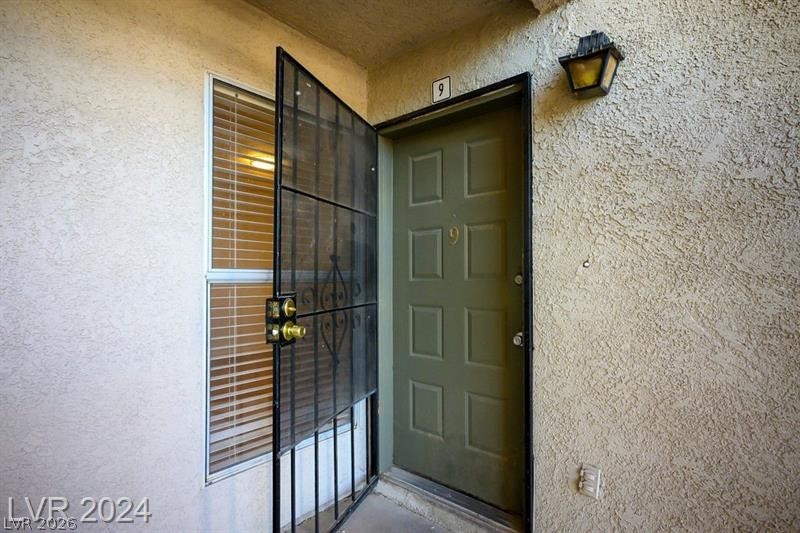 2981 Country Manor Lane 9 Las Vegas NV 89115