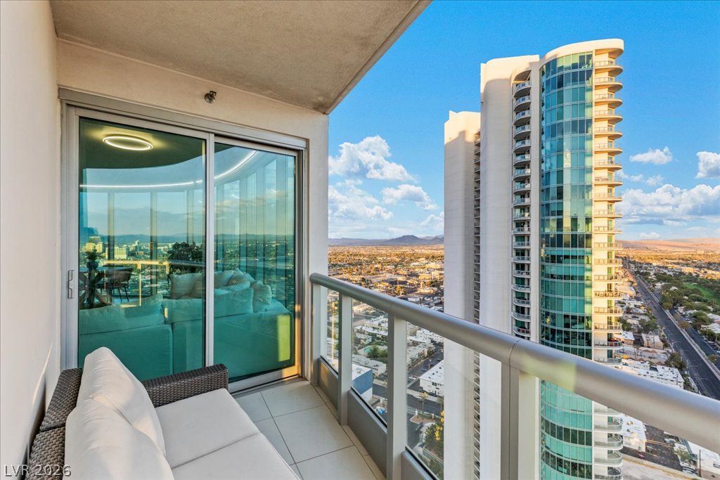 222 Karen Avenue 3407 Las Vegas NV 89109