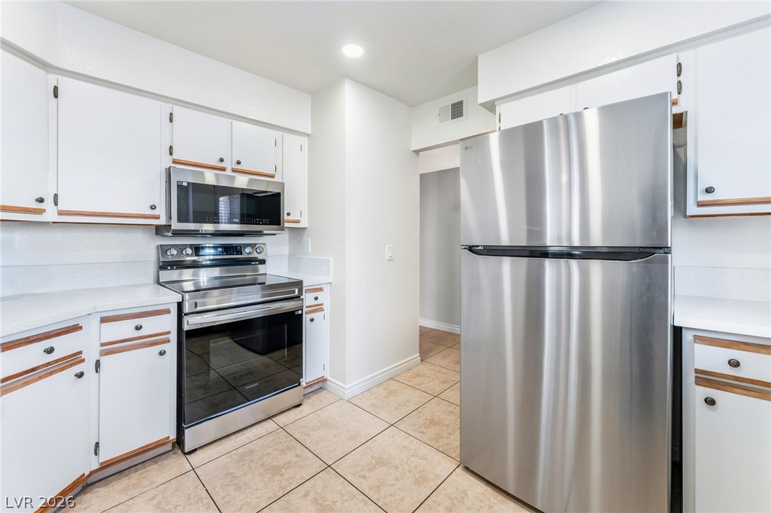 3151 Soaring Gulls Drive 2193 Las Vegas NV 89128