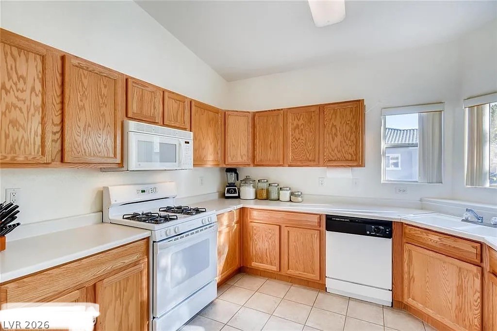 2053 Jade Creek Street 206 Las Vegas NV 89117
