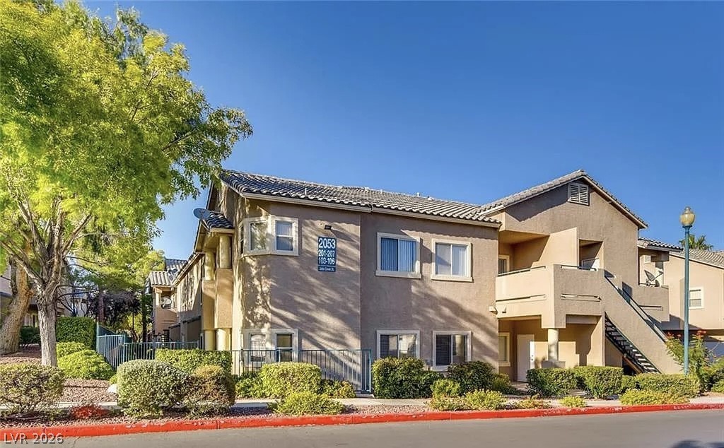 2053 Jade Creek Street 206 Las Vegas NV 89117