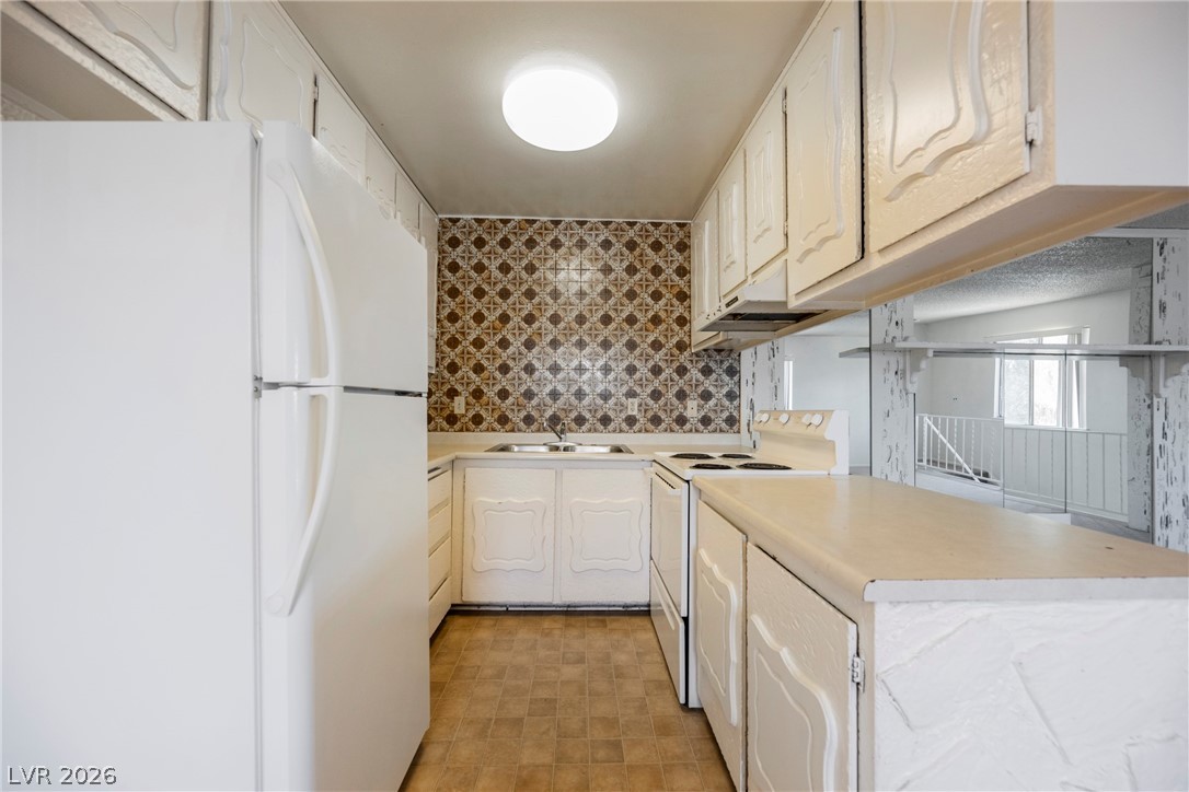 1337 Dorothy Avenue 4 Las Vegas NV 89119