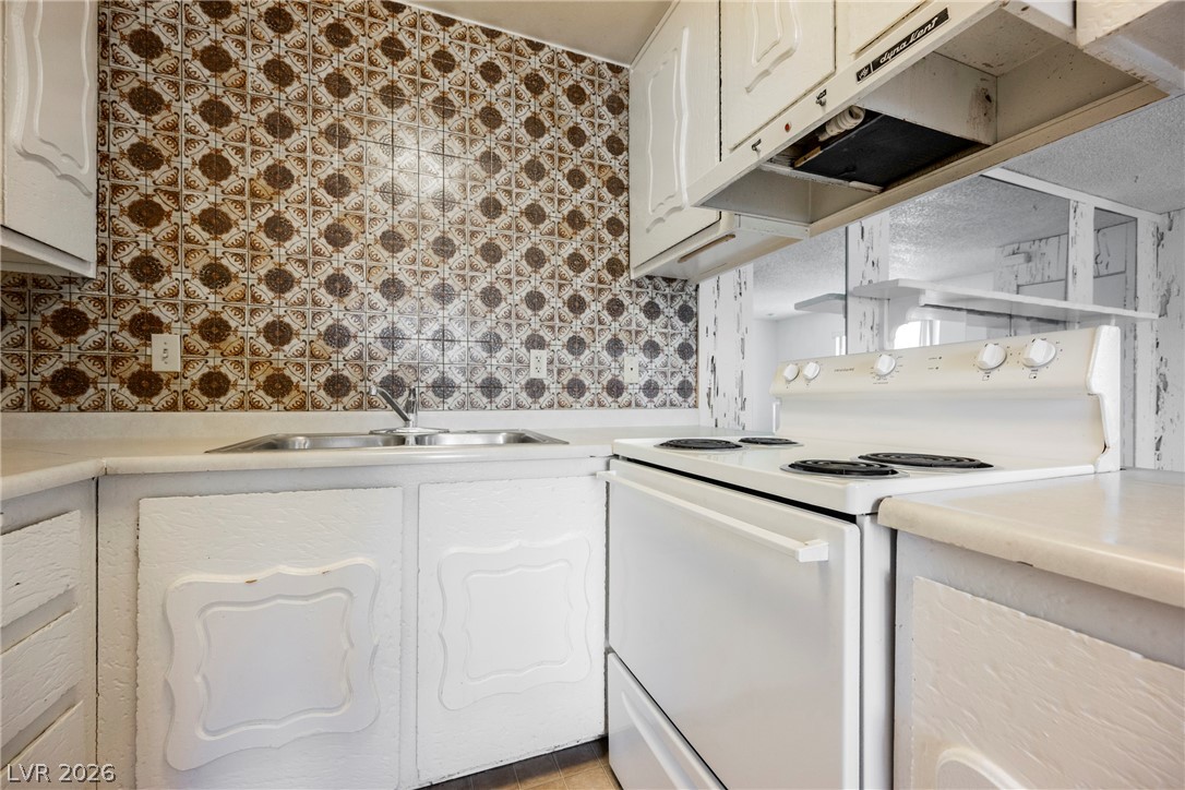1337 Dorothy Avenue 4 Las Vegas NV 89119