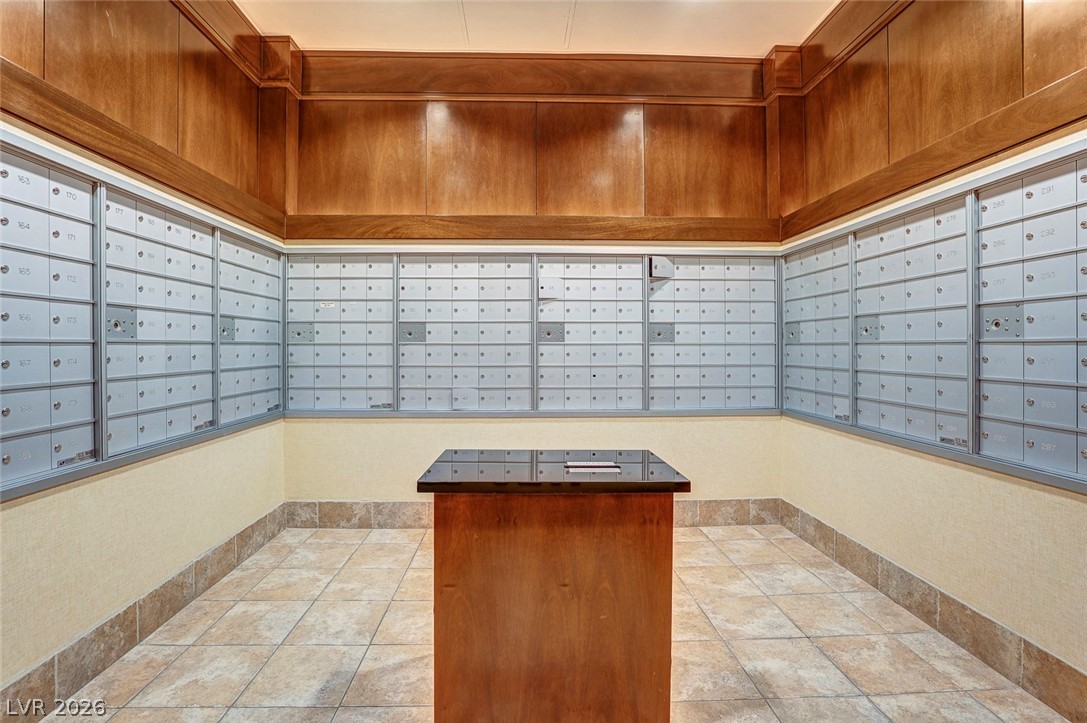 135 East Harmon Avenue 809 Las Vegas NV 89109