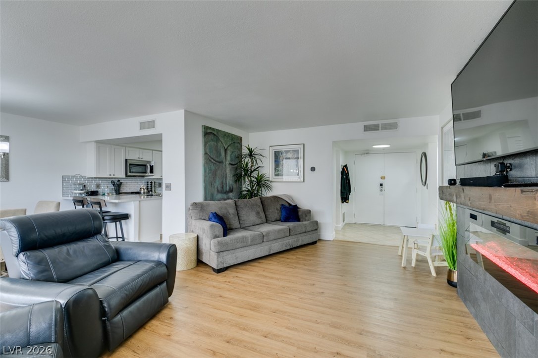 205 East Harmon Avenue 1005 Las Vegas NV 89169